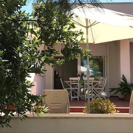 Elena Apartamento San Vito (Apulia)